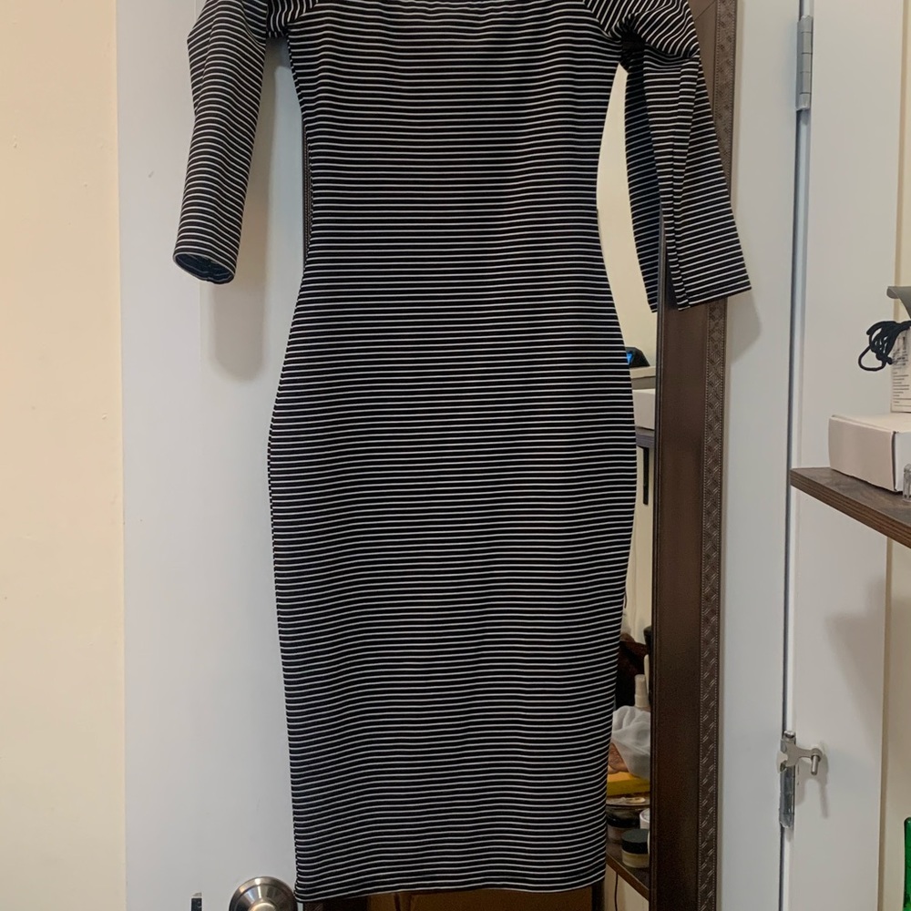 Zara Off the Shoulder Bodycon dress Sm - Picture 2 of 5